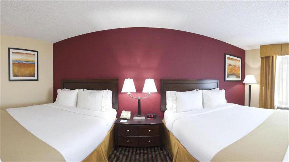 Holiday Inn Express Charleston Us Highway 17 & I-526 By Ihg Eksteriør billede