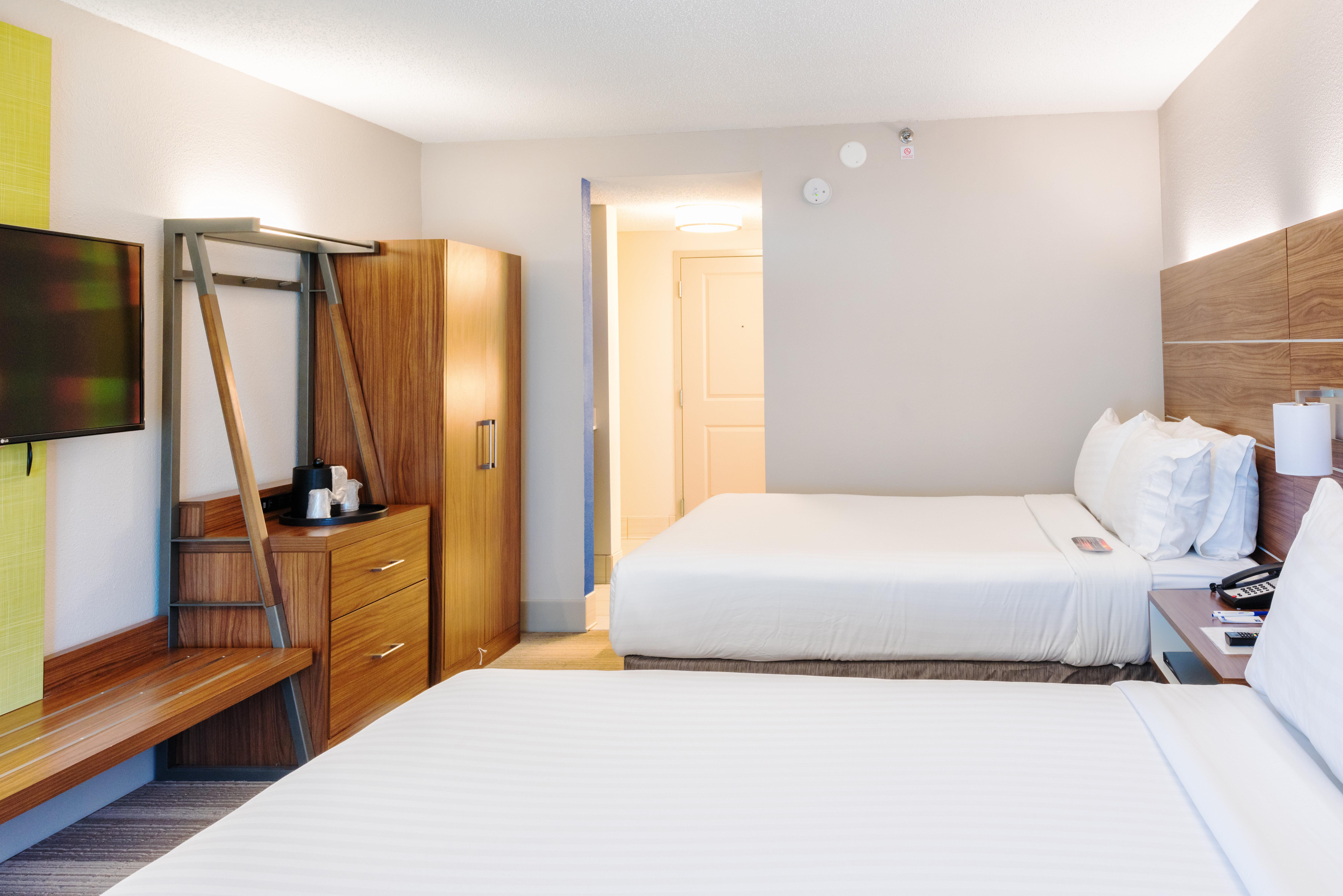 Holiday Inn Express Charleston Us Highway 17 & I-526 By Ihg Eksteriør billede
