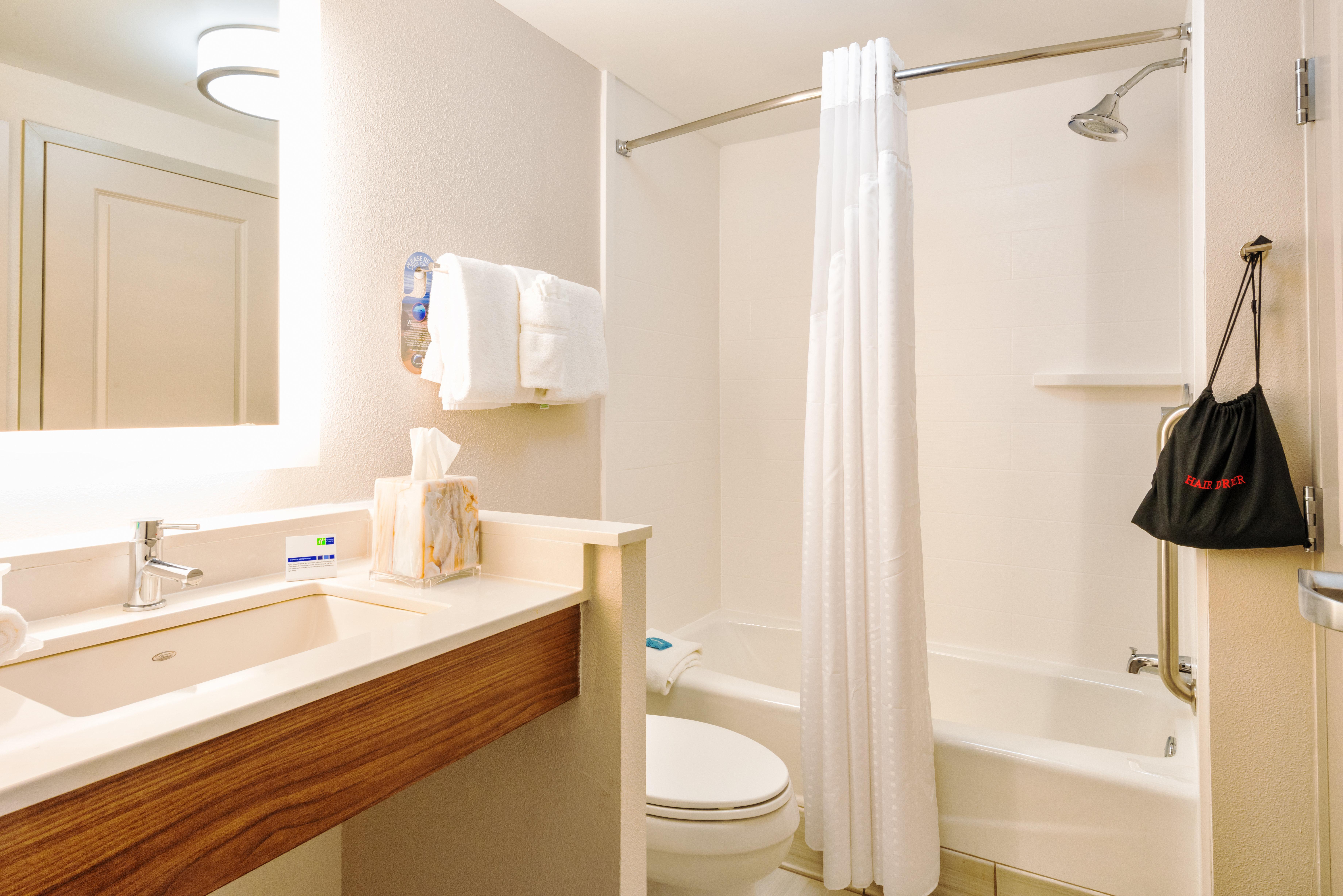 Holiday Inn Express Charleston Us Highway 17 & I-526 By Ihg Eksteriør billede