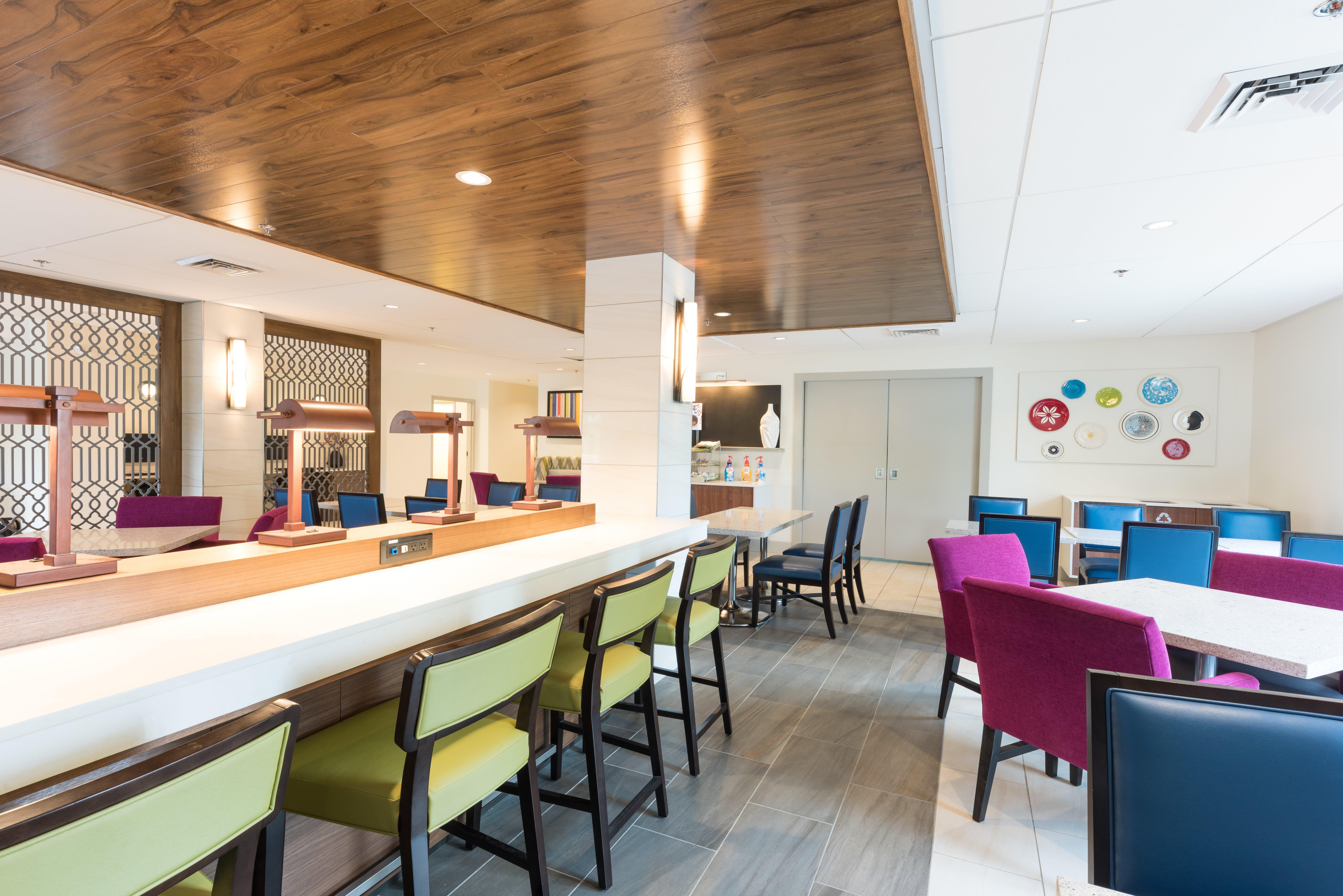 Holiday Inn Express Charleston Us Highway 17 & I-526 By Ihg Eksteriør billede