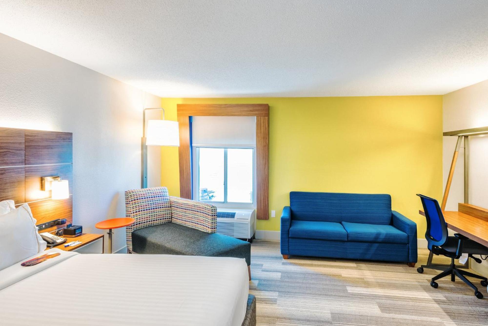 Holiday Inn Express Charleston Us Highway 17 & I-526 By Ihg Eksteriør billede