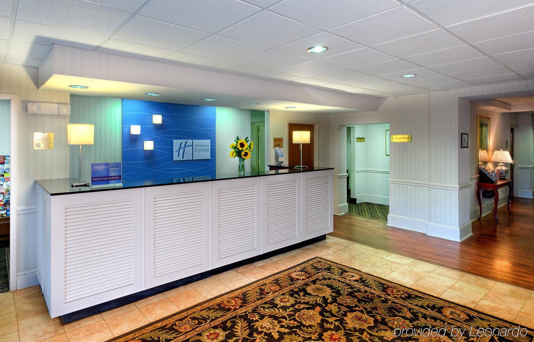 Holiday Inn Express Charleston Us Highway 17 & I-526 By Ihg Interiør billede