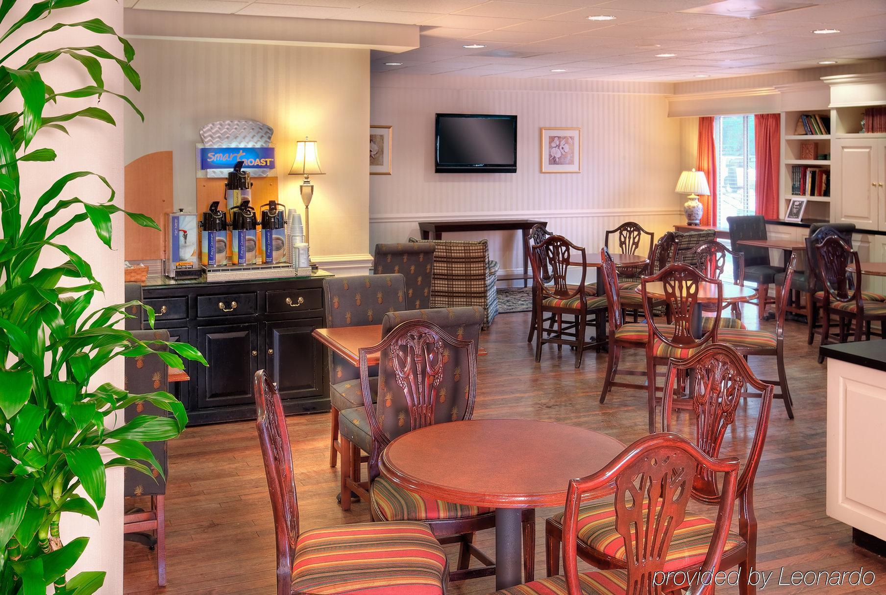 Holiday Inn Express Charleston Us Highway 17 & I-526 By Ihg Restaurant billede